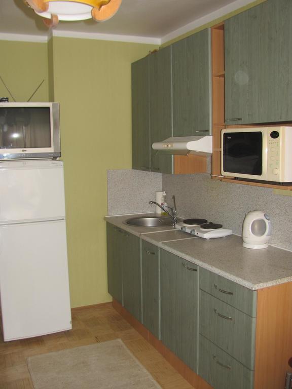 Economy Baltics Apartments - Keldrimaee タリン エクステリア 写真