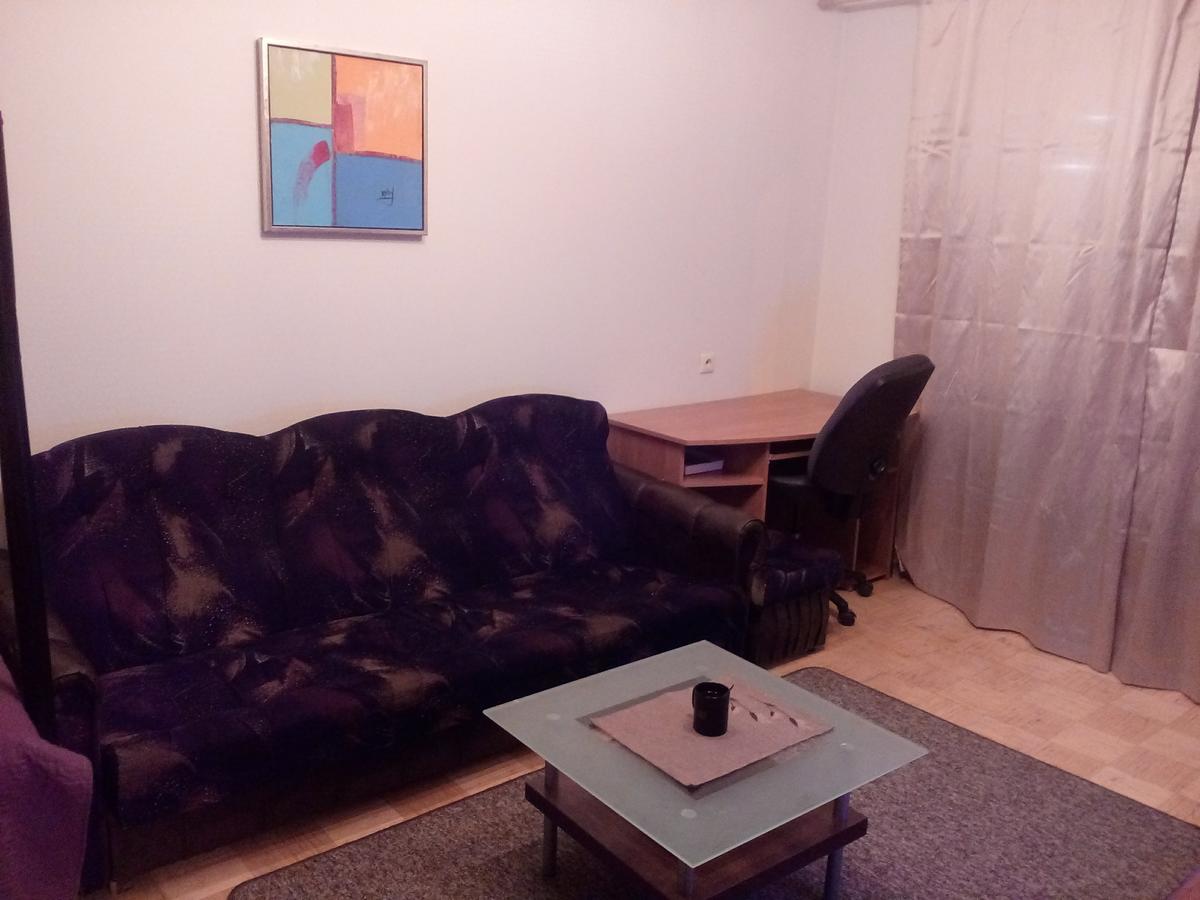 Economy Baltics Apartments - Keldrimaee タリン エクステリア 写真